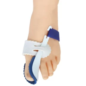 Big Bone Toe Bunion Splint Straightener Corrector Foot Care Pain Relief Hallux Valgus Orthopedic Supplies Pedicure Tool Describe: The splint is a resting splint, for both day and night time use Comfortably bend in the bone and toe It applies a 3-point pressure system to relieve the hallux valgus deformity flexible It helps to adjust the big toe to prevent valgus The double-layer tape foot central arch state stable Fill the hinge clips to protect the organization to protect pain, relieve stress Adjustable in bone pad to ease the pressure of the toe joint, and to maximize the scattered pressure It is extremely comfortable to wear and is adjustable to ensure maximum user comfort and support Arch support design to relief forefoot stress